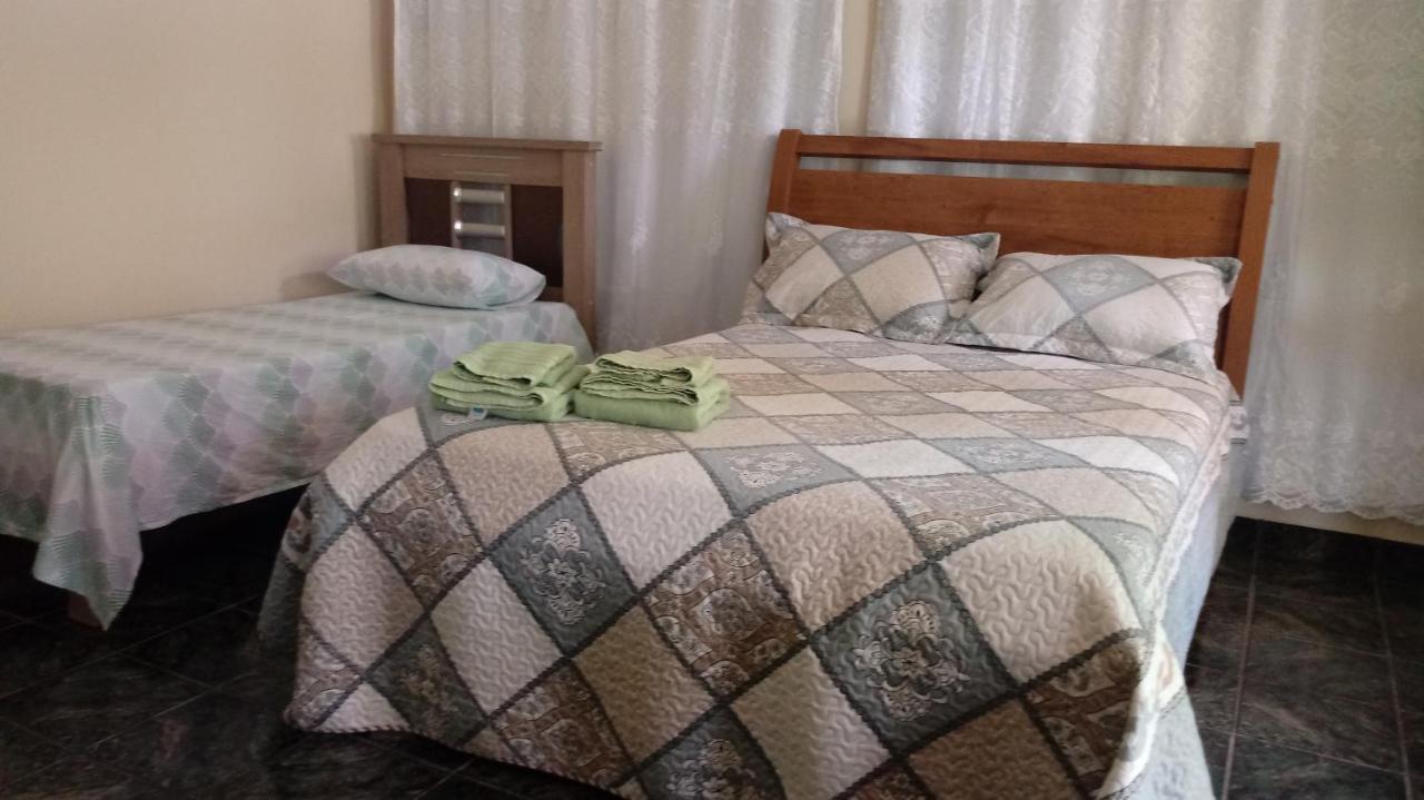 Casa Com Flores Holiday home