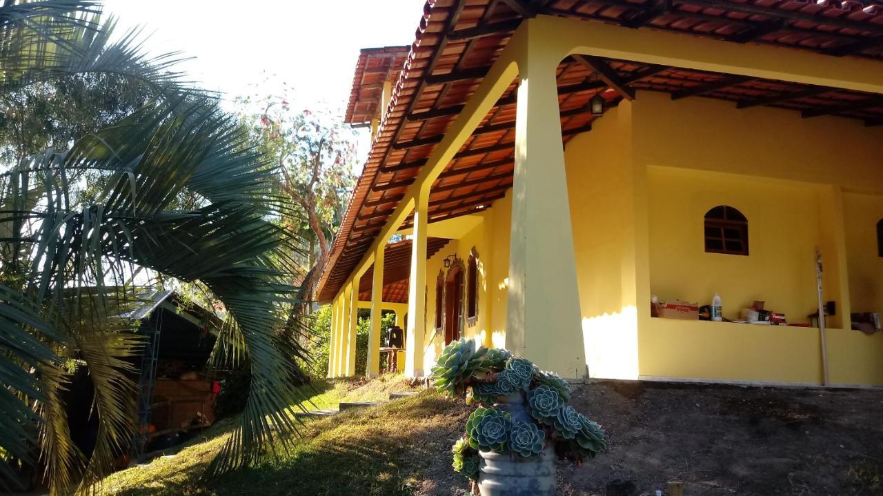 Casa Com Flores Holiday home