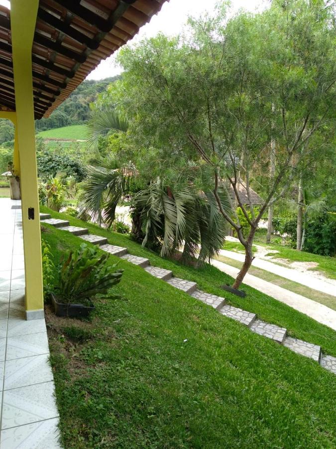 Casa Com Flores Holiday home