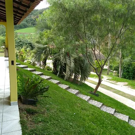 Casa Com Flores Pedra Azul  Exterior photo